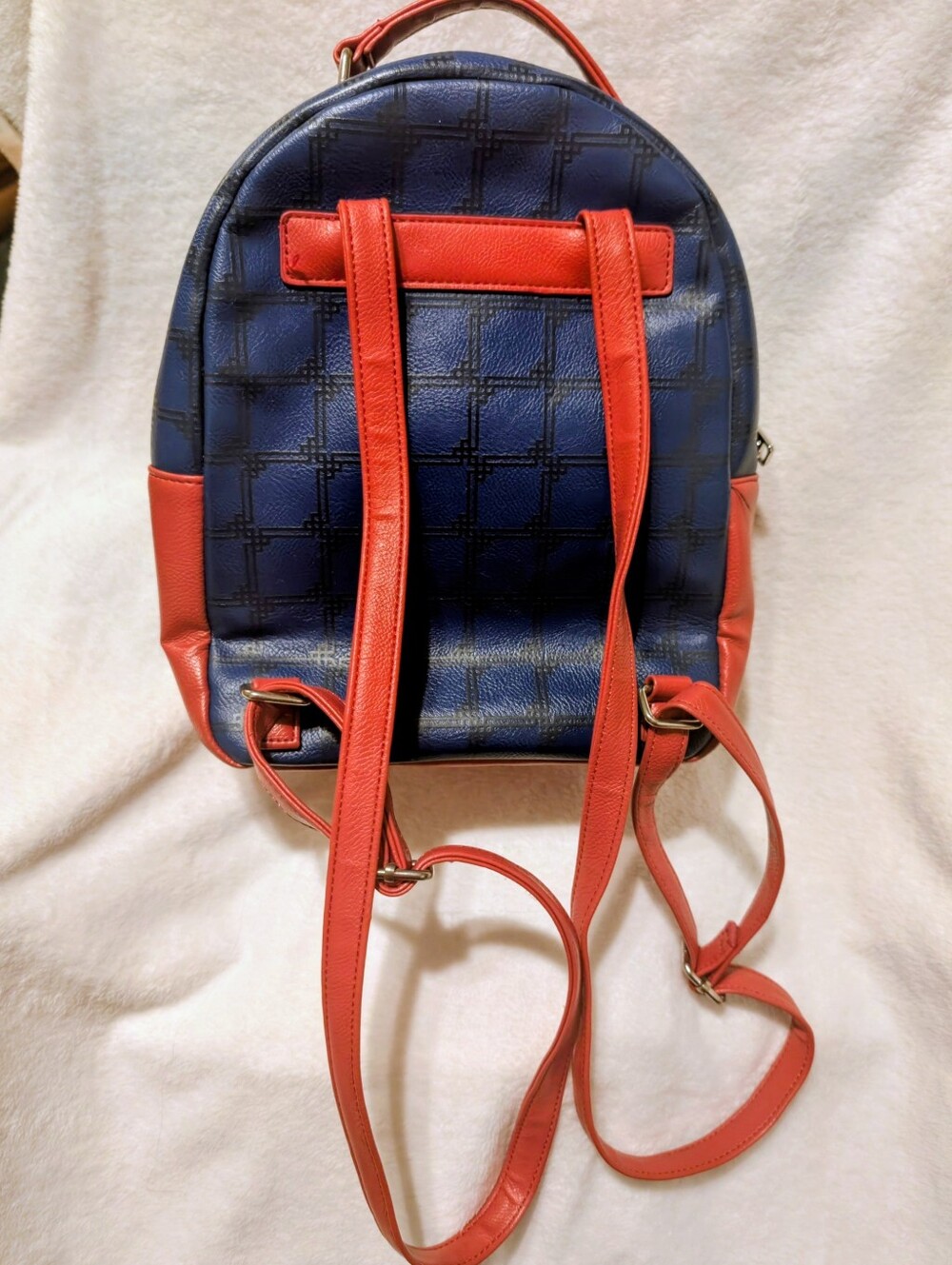 Loungefly Navy and Red Saiyan Goku Dragon Ball Z Mini Backpack 11" 1990s.EUC! - Picture 4 of 7